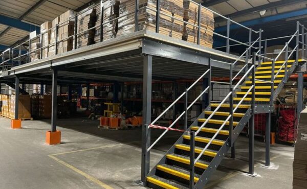 mezzanine gudang (4)